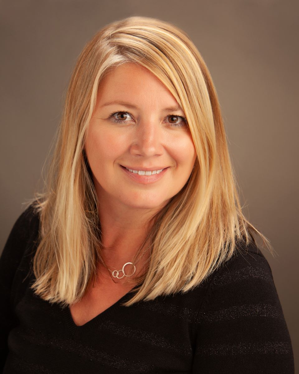 Lauren Matus, Grants Officer