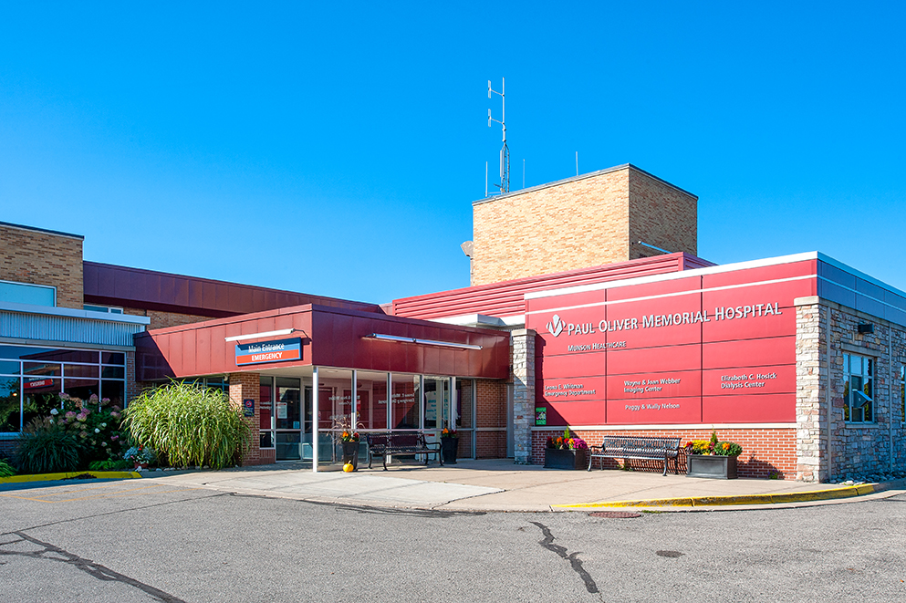 exterior photo of paul oliver memorial hospital